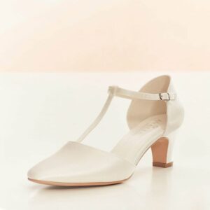 aura-avalia-bridal-shoes