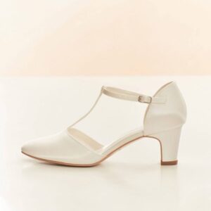 aura-avalia-bridal-shoes