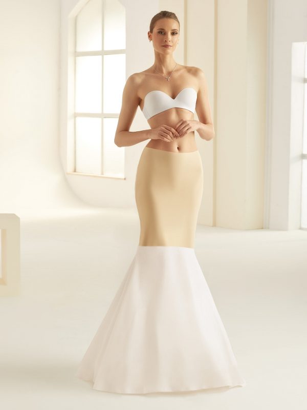 bianco-evento-bridal-petticoat-h33-190-_1__1-scaled-1-600×800