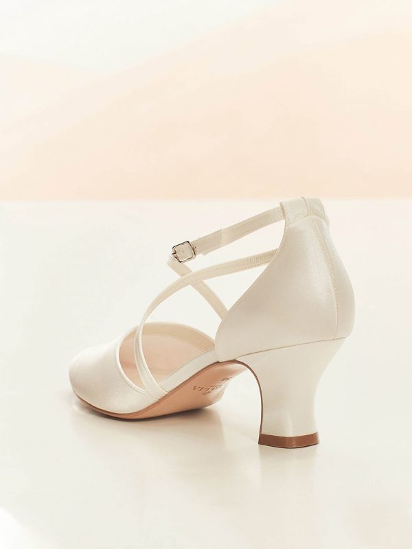 sally-avalia-bridal-shoes 2