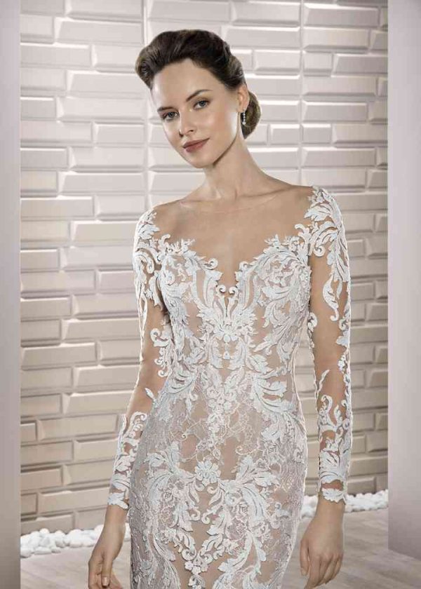 717 Demetrios brudekjole