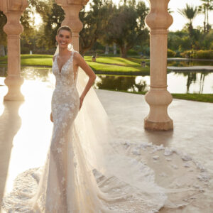 Brudklänning Oliana från Rosa Clara