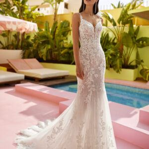 Brudklännig Jasen från Luna Novias