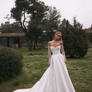 Brudklänning Aston från Eva Lendel