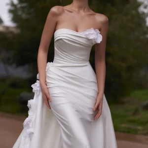 Brudklänning Capella från Eva lendel