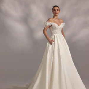 Brudklänning Viviana från Eva Lendel