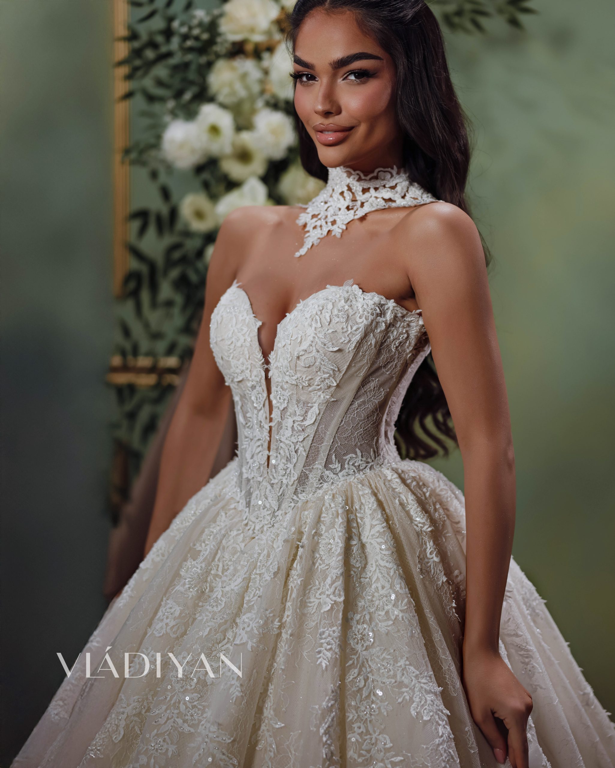 Vladiyan: Luksuriøse brudekjoler til den moderne brud