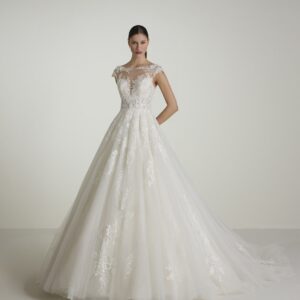 Brudklänning Andrada från St. Patrick