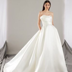 Brudklänning Khloe från Pronovias